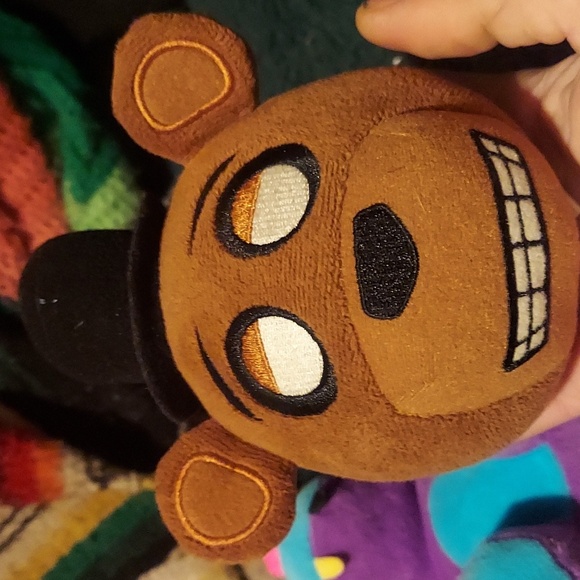 Lot listing! Set of 4 ~6" Friday night at Freddy's plush - Picture 5 of 5